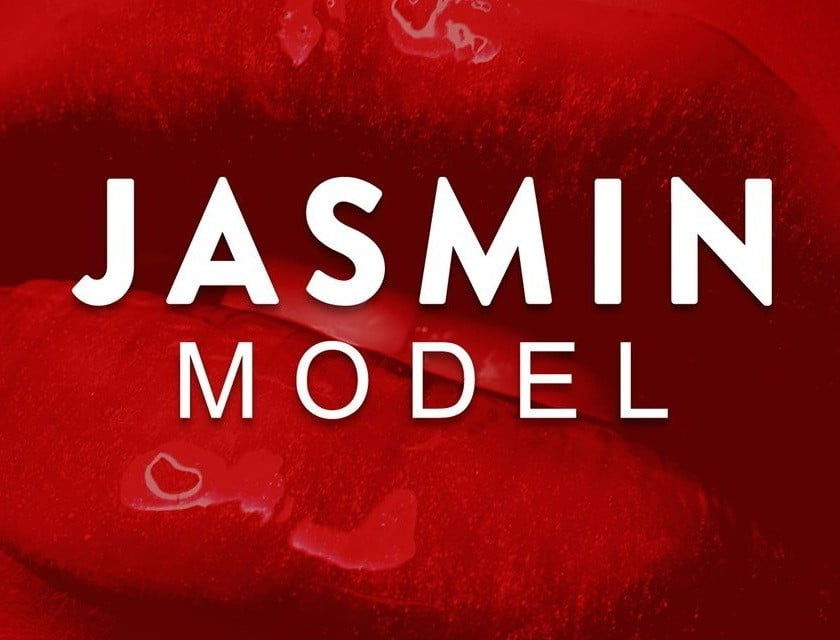 Sexy profile pic of IssaPausini